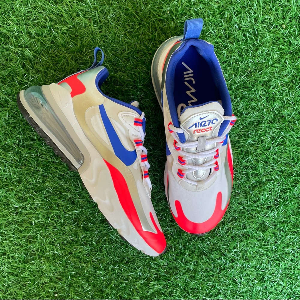 Nike Air Max 270 React - Picture 2 of 7